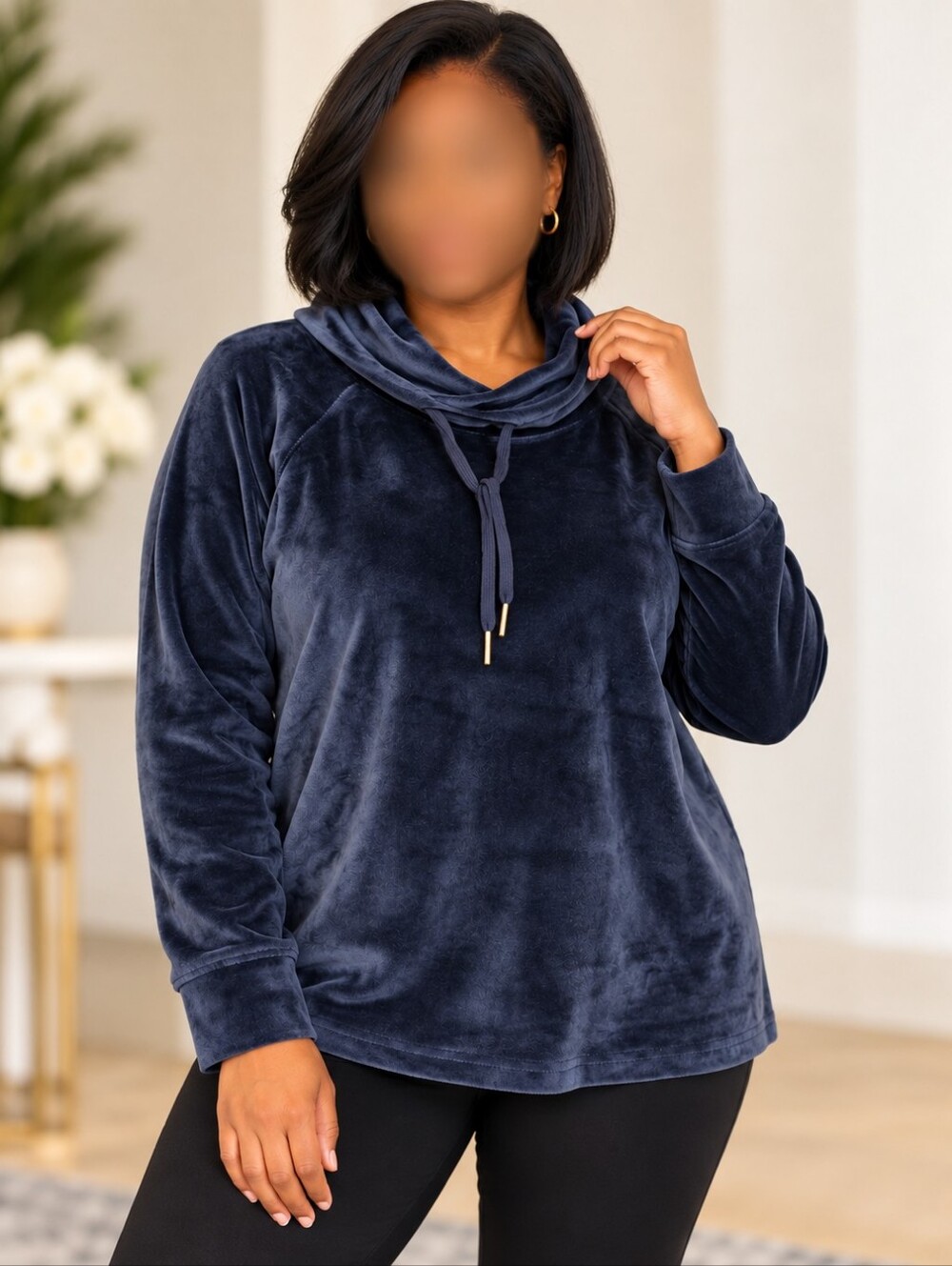 32 Degrees Heat Women’s XL Night Navy Velour Cowl Neck Pullover NWT